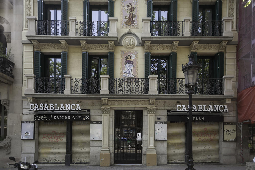 Ab Passeig De Gracia \Npenthouse - Blue Hotel Barcelona Bagian luar foto